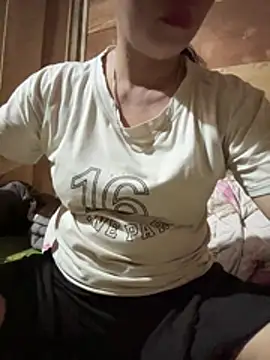 Naoo Chan01 online show from April 3, 2026, 8:01 am