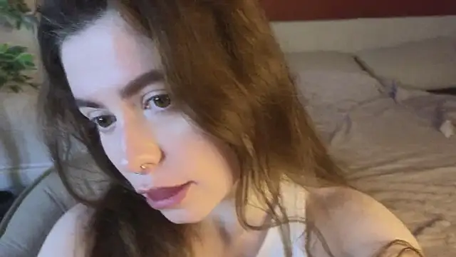Snapshot of LovingWhisperr chatting on May 30, 2026, 1:03 am LovingWhisperr online show from May 30, 2026, 1:03 am