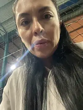 Snapshot of Emma_Sanz__ chatting on March 11, 2026, 12:16 am Emma Sanz online show from March 11, 2026, 12:16 am