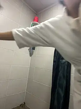 Snapshot of Emma_Sanz__ chatting on March 19, 2026, 2:59 am Emma Sanz online show from March 19, 2026, 2:59 am