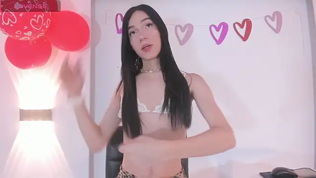 Snapshot of AllanaRosee chatting on February 16, 2026, 12:01 pm AllanaRosee online show from February 16, 2026, 12:01 pm