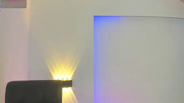 Snapshot of AllanaRosee chatting on March 1, 2026, 10:34 pm AllanaRosee online show from March 1, 2026, 10:34 pm