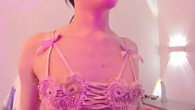 AllanaRosee online show from July 9, 2026, 1:15 pm