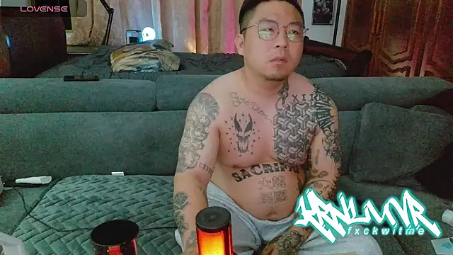 Snapshot of fxckuno chatting on April 12, 2026, 6:46 pm fxckuno online show from April 12, 2026, 6:46 pm