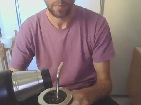 willyhot hot online show from February 6, 2026, 10:35 pm