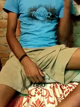 diwana475 online show from May 8, 2026, 3:39 pm