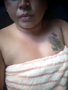 brunaahot online show from April 8, 2026, 4:40 pm