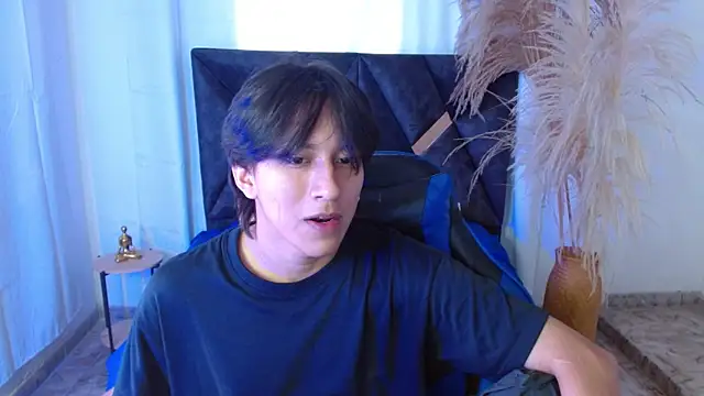 nikoo 18 online show from April 14, 2026, 2:34 pm