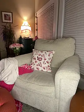 mooviebaby online show from February 19, 2026, 7:15 am