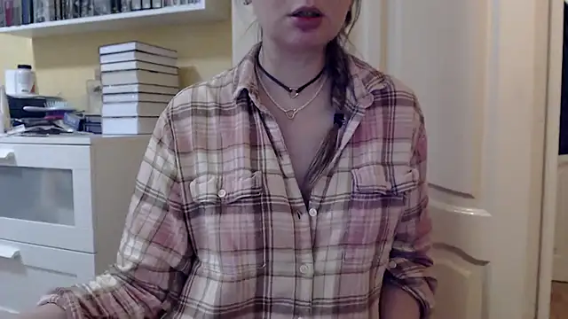 Tasiya online show from February 4, 2026, 4:13 pm