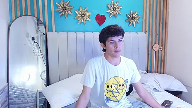 Christian Foxx online show from March 8, 2026, 2:04 am