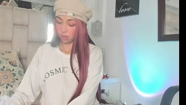 Eva cute7 online show from March 28, 2026, 2:16 pm