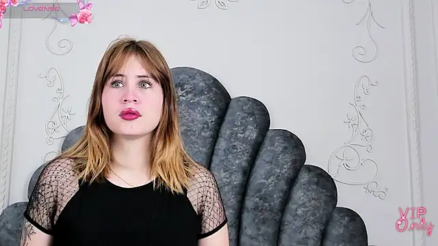 Snapshot of Amelia-Grace chatting on February 26, 2026, 3:11 pm Amelia-Grace online show from February 26, 2026, 3:11 pm