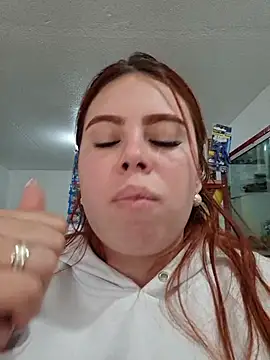 Snapshot of Rouse_24_ chatting on July 11, 2026, 5:48 pm Rouse 24 online show from July 11, 2026, 5:48 pm