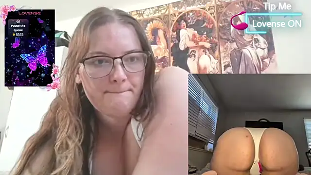 Snapshot of lillythotz chatting on April 6, 2026, 7:15 pm lillythotz online show from April 6, 2026, 7:15 pm