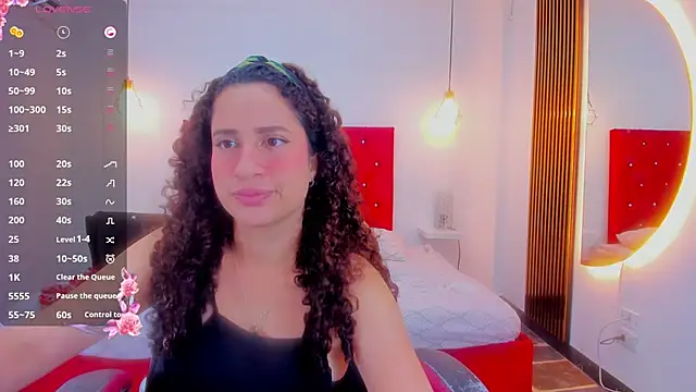 NoaMalak7 online show from February 13, 2026, 8:05 pm