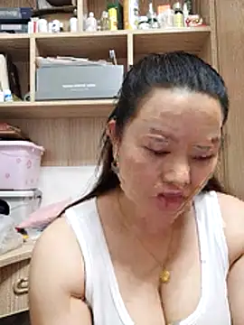 Jennie dogy online show from June 24, 2026, 5:06 am