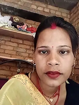 Snapshot of Hot_ree64 chatting on March 2, 2026, 6:03 am Hot ree64 online show from March 2, 2026, 6:03 am