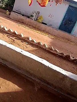 Snapshot of Hot_ree64 chatting on April 12, 2026, 2:16 am Hot ree64 online show from April 12, 2026, 2:16 am