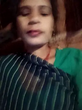 Snapshot of Hot_ree64 chatting on April 15, 2026, 3:08 pm Hot ree64 online show from April 15, 2026, 3:08 pm