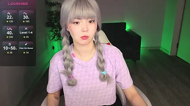 PONKY PINKY online show from May 23, 2026, 3:56 am