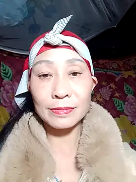 Snapshot of witch-xx chatting on February 17, 2026, 12:23 pm witch-xx online show from February 17, 2026, 12:23 pm