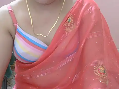 Cute Sheetal online show from March 2, 2026, 1:07 pm