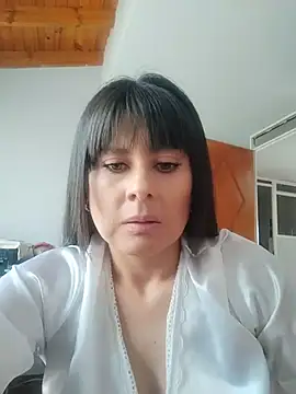 Lyonette reading1 online show from March 6, 2026, 1:51 pm