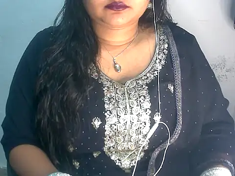 Snapshot of Saniya_K2 chatting on March 14, 2026, 5:18 pm Saniya K2 online show from March 14, 2026, 5:18 pm