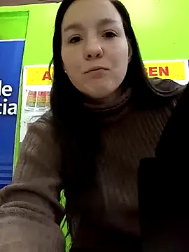 Snapshot of Beesametoda chatting on April 29, 2026, 1:37 pm Beesametoda online show from April 29, 2026, 1:37 pm