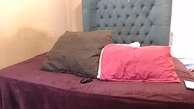 ChubbyBustyX online show from May 23, 2026, 9:13 am