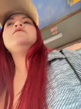 Lia-Moon77 online show from March 28, 2026, 7:46 pm