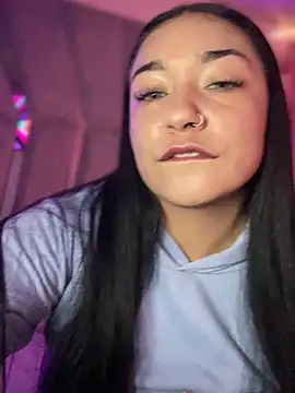 Grecia Valmont online show from March 2, 2026, 9:43 pm