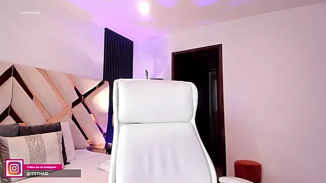 missthailand  online show from February 26, 2026, 10:20 pm