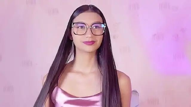 Snapshot of ThinPrincesss chatting on February 19, 2026, 7:54 pm ThinPrincesss online show from February 19, 2026, 7:54 pm