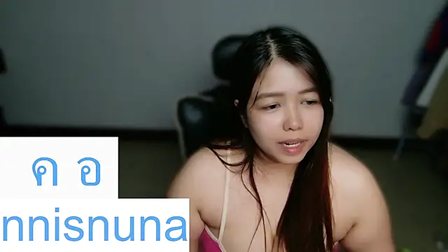 Snapshot of nunanunanuna chatting on June 18, 2026, 11:25 am nunanunanuna online show from June 18, 2026, 11:25 am