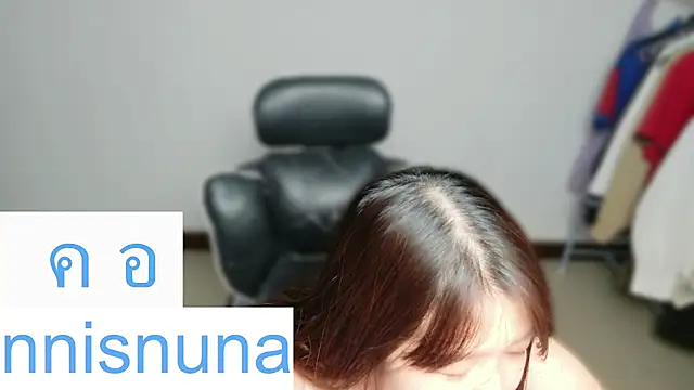 Snapshot of nunanunanuna chatting on June 27, 2026, 2:23 pm nunanunanuna online show from June 27, 2026, 2:23 pm