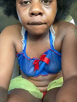 Ebony Queeen online show from April 5, 2026, 8:17 pm