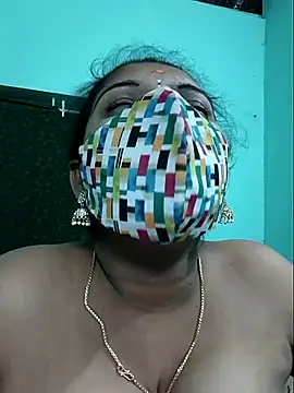 Tamilkannadacouple online show from May 4, 2026, 6:26 pm