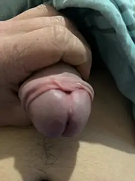 enormebitedu31 online show from March 30, 2026, 7:53 am