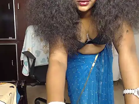 VixenNandhu online show from March 7, 2026, 5:48 am