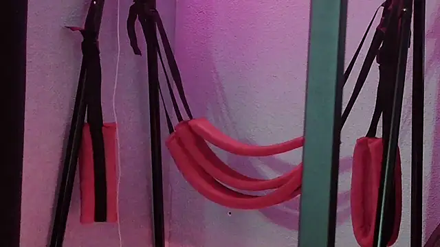 bellaskeykeeper online show from March 7, 2026, 6:32 am