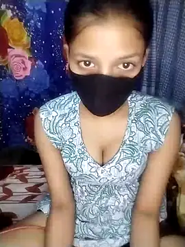 Naina-hott online show from February 19, 2026, 7:10 pm