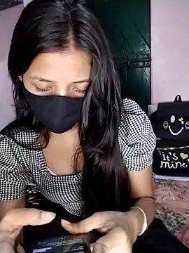 Naina-hott online show from February 27, 2026, 7:36 pm