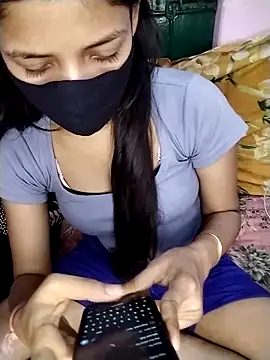 Naina-hott online show from March 1, 2026, 7:16 pm