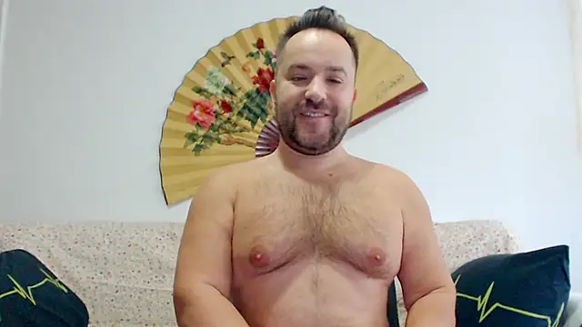 Hairy9inch online show from May 13, 2026, 7:28 am