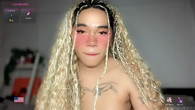 Kelly Mckinney online show from April 28, 2026, 2:33 pm