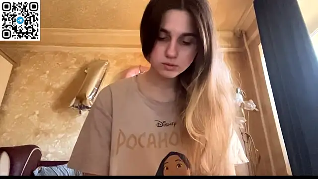 LovelySilk 63 online show from April 5, 2026, 8:11 am