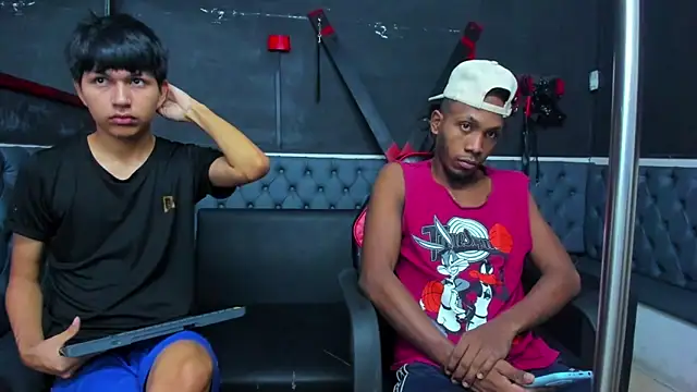 Jeanpieroo26 online show from February 27, 2026, 7:47 pm