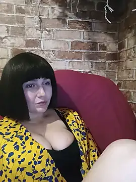 Snapshot of itismyhobby chatting on December 5, 2024, 10:23 pm itismyhobby online show from December 5, 2024, 10:23 pm